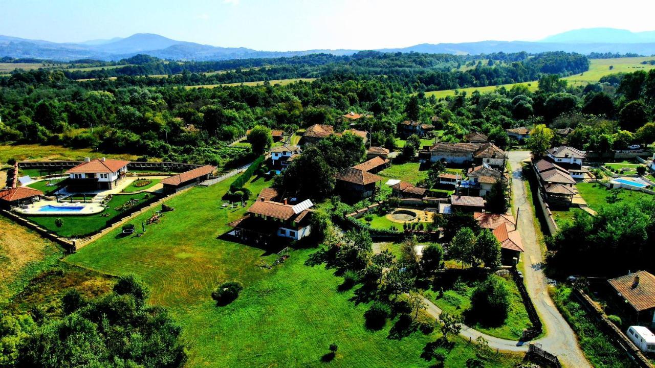 Complex Pristan In The Mountain Otel Shilkovtsi Dış mekan fotoğraf